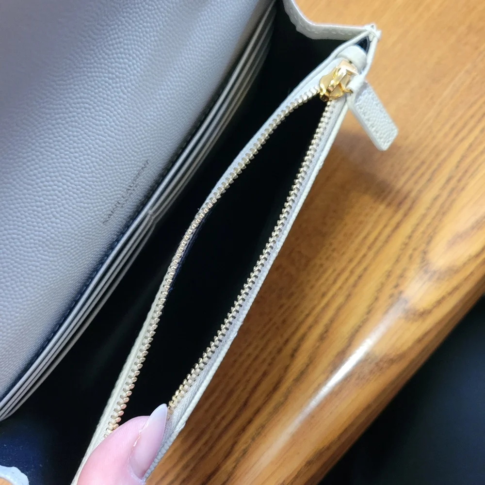 Yves Saint Laurent Ivory Quilted Crossbody Bag - Picture 8 of 9